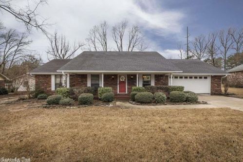 38 Kensington Dr, Conway, AR 72034-4850