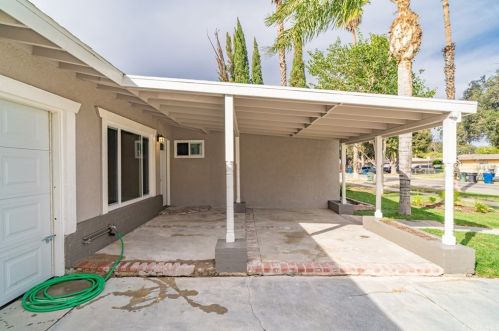 4082 Overland St, Riverside CA  92503-4071 exterior