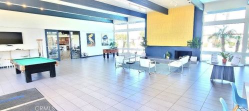21851 Newland St, Huntington Beach CA  92646-7602 exterior