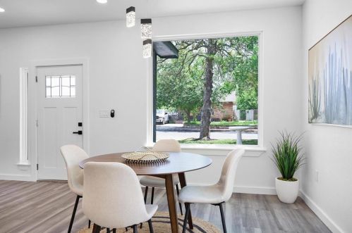 3104 Th, Austin TX  78702-1402 exterior