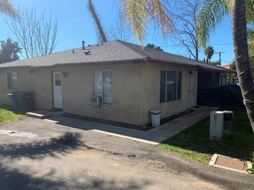 239 Vista Glen Ln, Vista, CA 92084-5601