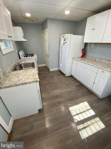 917 5th St, Camden NJ  08102-2511 exterior