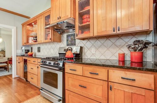 2504 Cockrell Ave, Fort Worth TX  76109-1116 exterior