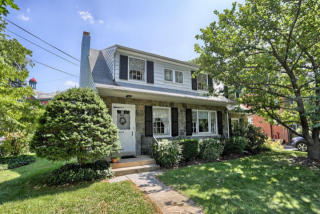 609 Grandview Blvd, Lancaster, PA 17601-4501