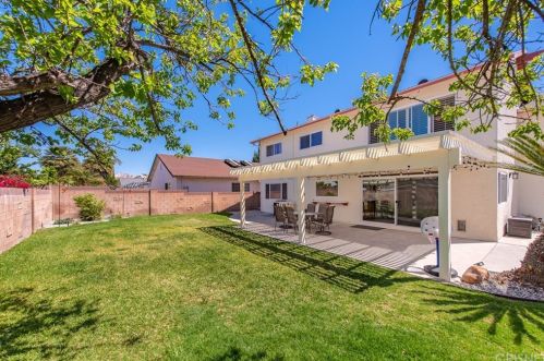 1567 Bridget Ave, Simi Valley CA  93065-3607 exterior