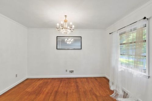 1499 Mill Acres Dr, Atlanta GA  30311-3215 exterior