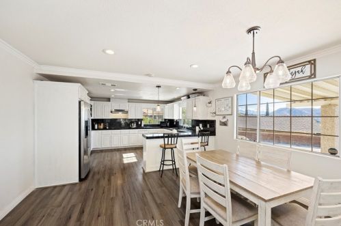 277 Mount Shasta Dr, Norco, CA 92860-1736
