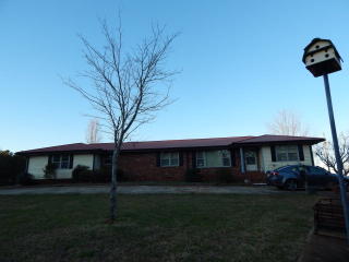 142 Nugget Rd, Carrollton, GA 30117-9564