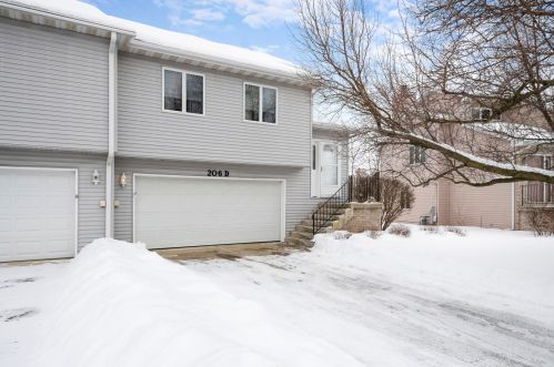 206 Sibley Dr, Minooka, IL 60447-9141