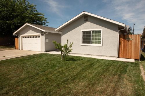 7125 Chesney Way, Rio Linda, CA 95673-2330