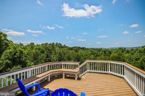 6441 Ashby Grove Loop, Haymarket, VA 20169-3211