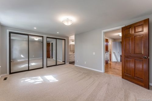 8242 Tamarac St, Englewood CO 80112-3233 exterior