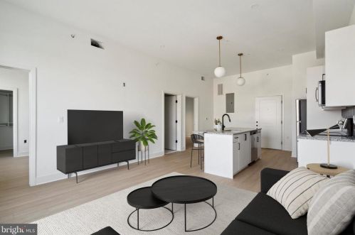 1643 2nd St, Philadelphia, PA