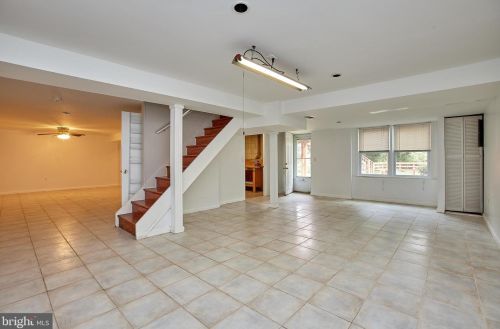 14613 Stonewall Dr, Silver Spring MD 20905-5857 exterior