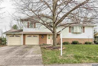 527 Clermont Dr, Harrisburg, PA 17112-2215