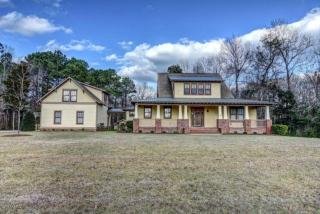 110 Colonnade Dr, Hampstead, NC 28443-3565