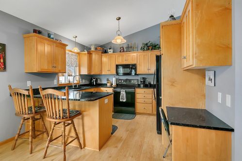 2940 Crescent Ridge Trl, Saint Cloud, MN 56301-5691