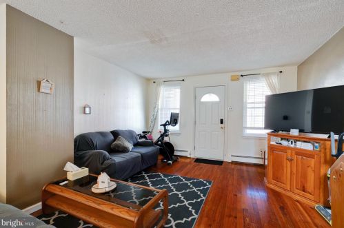 2829 12th St, Philadelphia PA  19133-1228 exterior