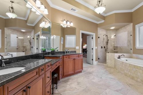5850 Garber Dr, Atlanta GA  30328-5151 exterior