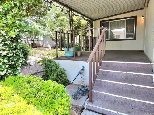 137 Solana Way, Lake Nacimiento, CA 93446-3969
