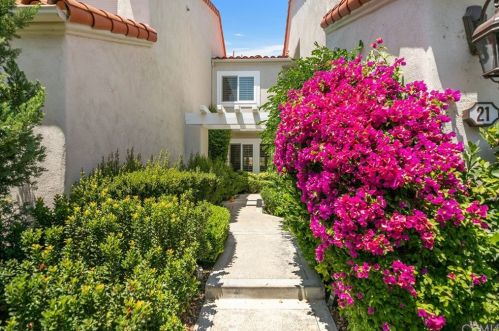 21 Sarena, Irvine, CA 92612-2917