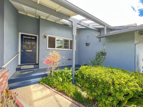 523 Cuesta Dr, San Luis Obispo, CA 93405-1106