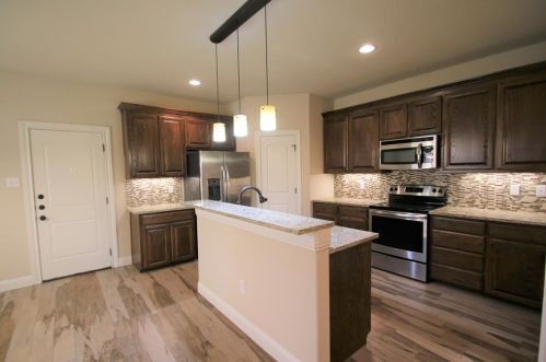 7908 Butler Ct, Fort Worth TX  76116-8561 exterior