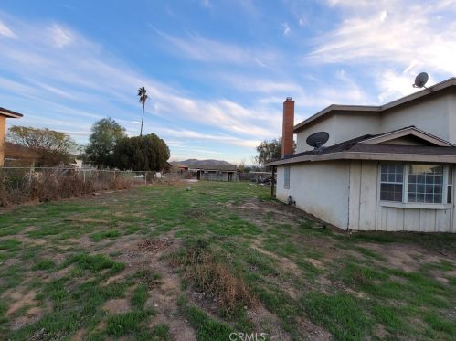 1080 River Dr, Norco, CA 92860-1420