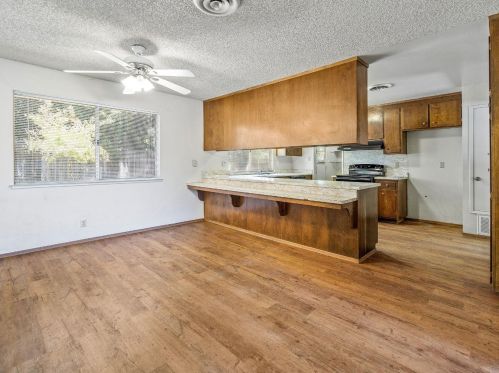 9019 El Patio Ct, Elk Grove, CA 95624-2614