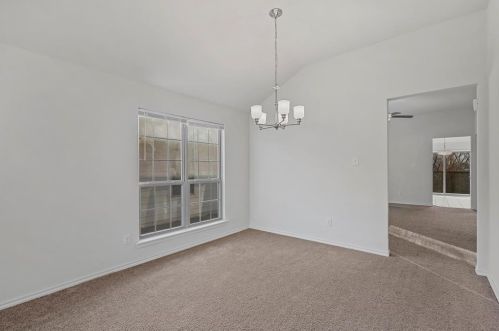 1520 Chama Dr, Fort Worth TX  76119-2666 exterior