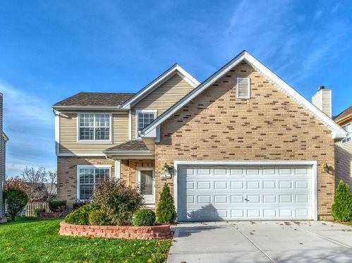 6 Augusta Dr, Streamwood, IL 60107-1287