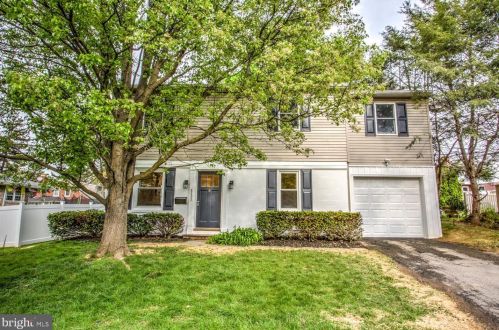 111 Eastman Ave, Lancaster PA  17603-4476 exterior