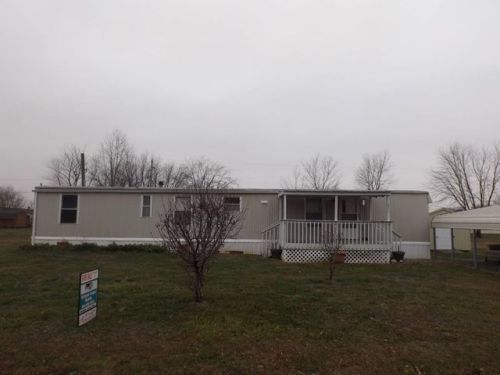 431 Alco St, Wynoose, IL 62868-4200