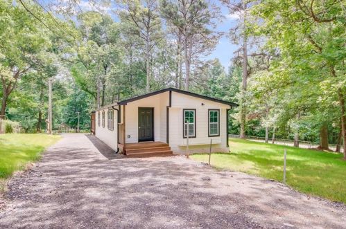 186 Evergreen Dr, Villa Rica, GA 30180-4941