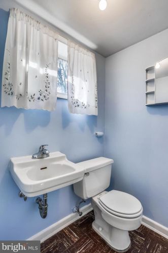 11904 Lafayette Dr, Silver Spring MD 20902-2213 exterior