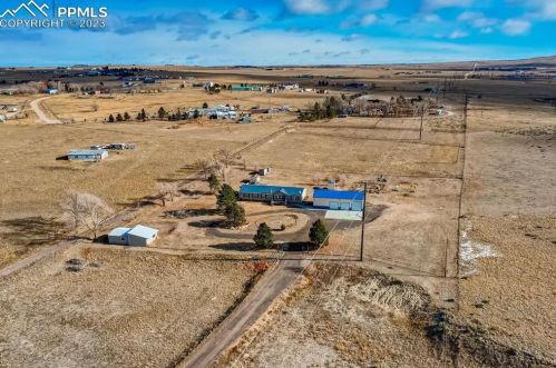 12557 Ellicott Hwy, Calhan CO  80808-9143 exterior