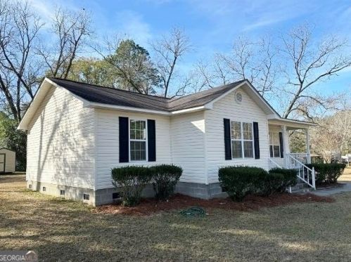 224 North Ave, Adrian, GA 31002-4127
