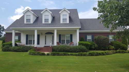 2310 Country Club Rd, Senatobia, MS 38668-6919