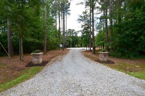 322 Buford Carey Rd, Hull, GA 30646-1414
