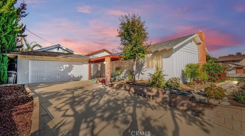 585 Glenwood Way, Upland, CA 91786-5007