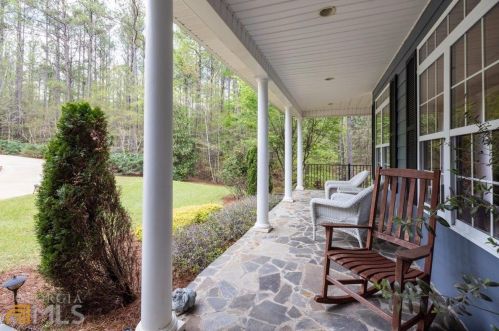201 Rocky Creek Ct, Forsyth, GA 31029-5354