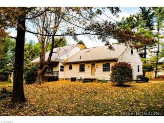 4209 Wadsworth Rd, Barb, OH 44203-4974