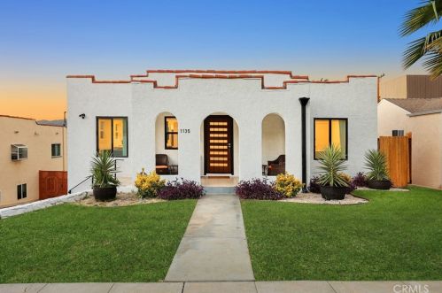 1135 Scofield Dr, Glendale, CA 91205-3632