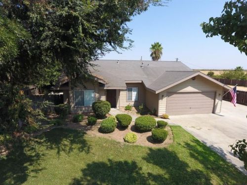 26753 Club Dr, Madera, CA 93638-0392