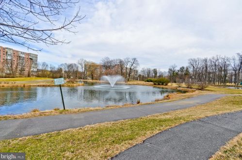 15115 Interlachen Dr, Silver Spring MD 20906-5636 exterior