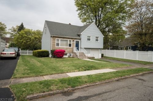 11 Clair St, Bloomfield, NJ 07003-4112