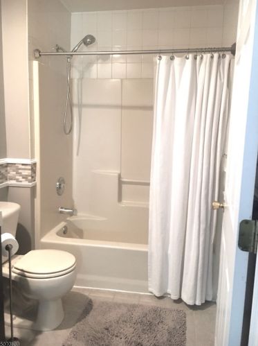 3 Schley St, Dover NJ  07801-2027 exterior