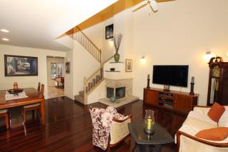 2805 Heritage Dr, Pasadena, CA 91107-5929