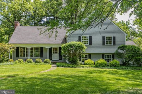 140 Parkside Dr, Princeton, NJ 08540-4815