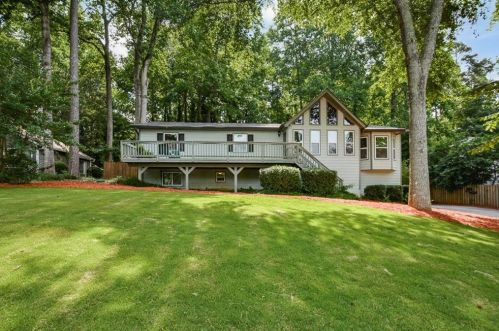 138 Dials Dr, Holly Springs, GA 30188-4543